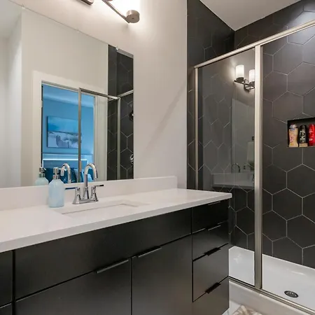 Luxury Townhome Skyline Views Mins To Dt Nashville Extérieur photo